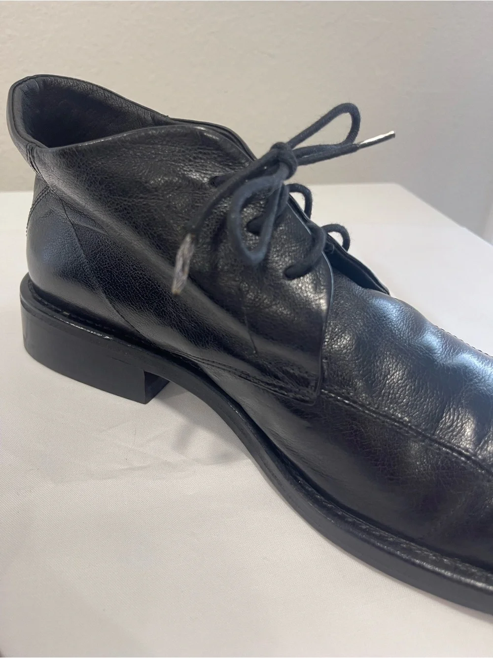 Rowland Brothers Vintage Italian Black Leather Lace-Up Footwear
